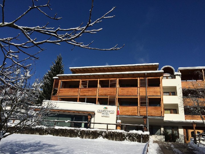 Hotel Olimpionico wakacje