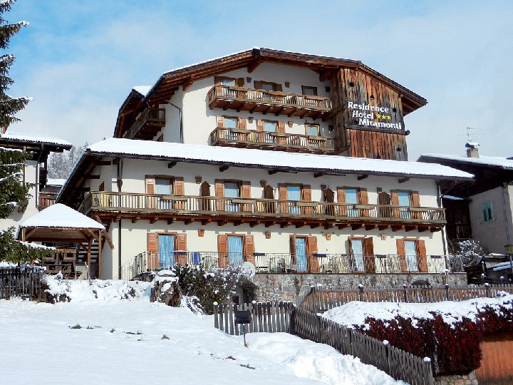 Hotel RESIDENCE MIRAMONTI wakacje