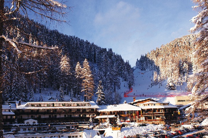 Hotel Sport Hotel Pampeago wakacje