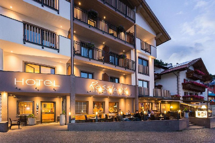 Hotel RÖSSLWIRT wakacje
