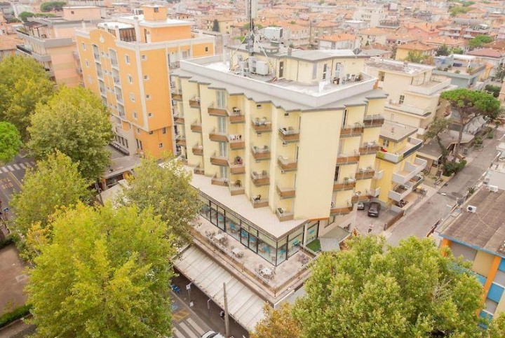 Hotel Hotel Fantasy wakacje