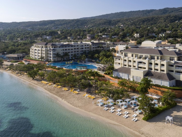 Hotel Iberostar WAVES ROSE HALL BEACH wakacje