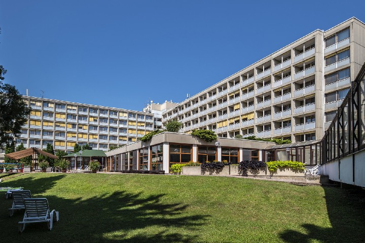 Hotel CLUB TIHANY wakacje
