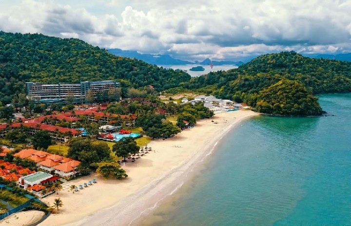 Holiday Villa Beach Resort Spa – 2026-01-14