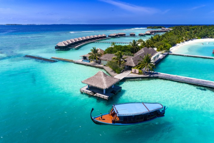 Hotel Sheraton Maldives Full Moon Resort & Spa wakacje