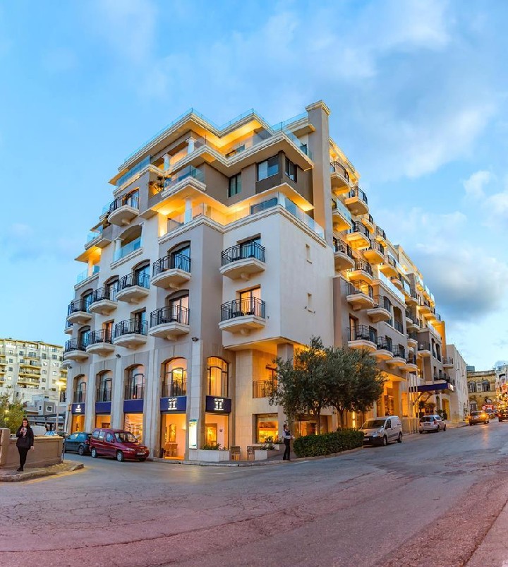 Hotel Maritim Antonine Hotel and Spa wakacje