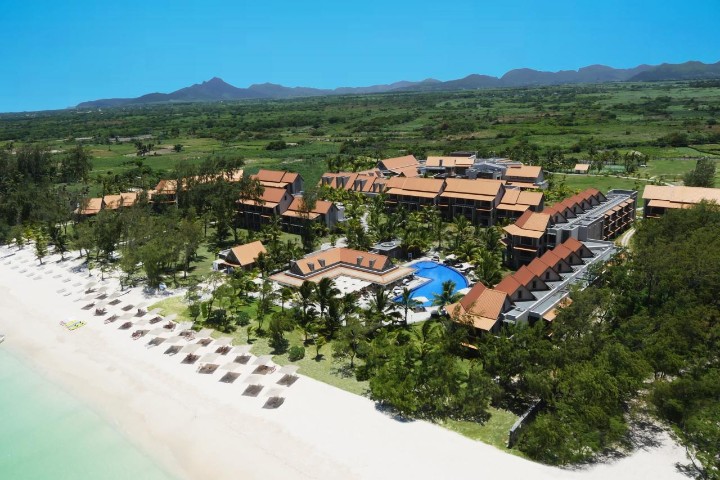 Hotel Crystals Beach Resort Belle Mare - by Radisson wakacje