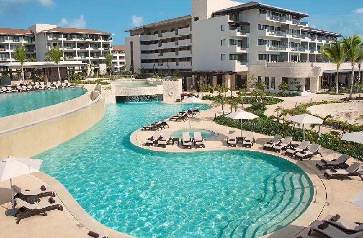 Hotel DREAMS PLAYA MUJERES GOLF & SPA RESORT wakacje