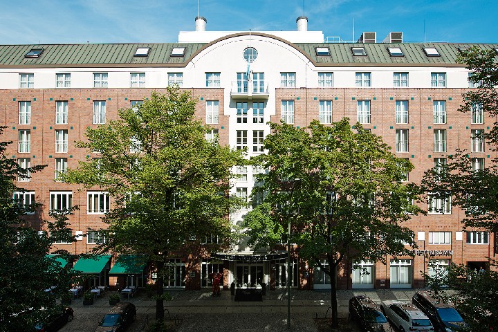 Hotel NH HOTEL BERLIN KURFÜRSTENDAMM wakacje