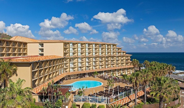 Hotel The Views Oasis wakacje