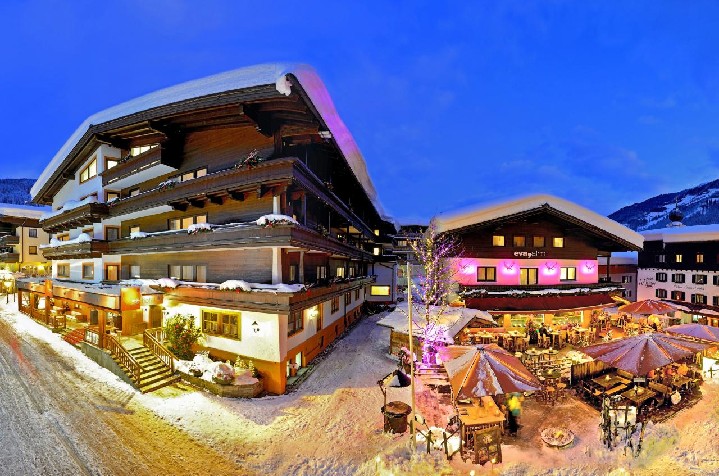 Hotel EVA,VILLAGE wakacje