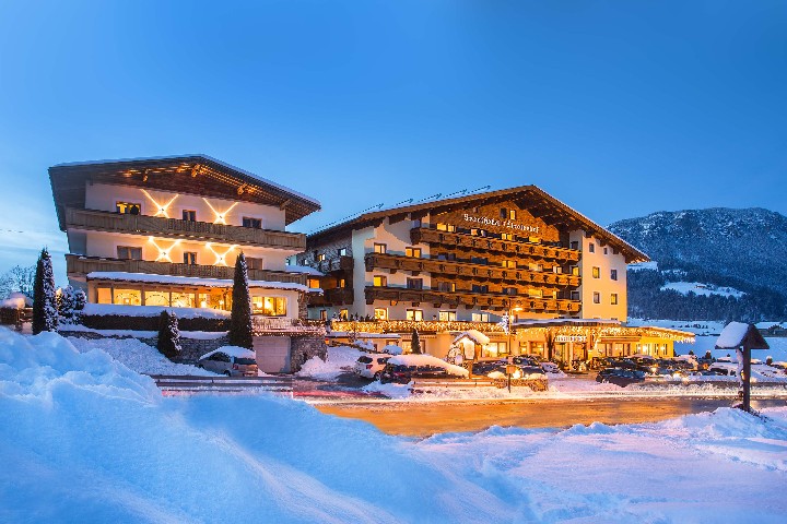 Hotel SPORTHOTEL TIROLERHOF wakacje