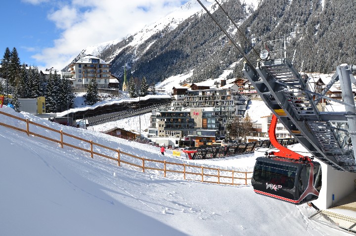 Hotel FLIANA wakacje