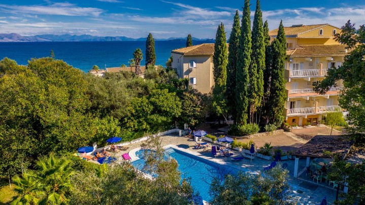 Hotel Ipsos Beach wakacje