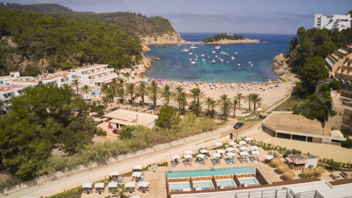 Hotel Cala San Miguel Resort The Club, Curio Collection by Hilton wakacje