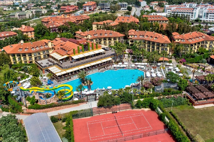 Hotel ALBA RESORT wakacje