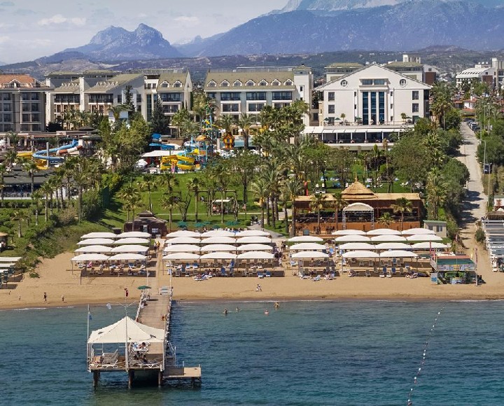 Hotel DOBEDAN BEACH RESORT COMFORT SIDE wakacje