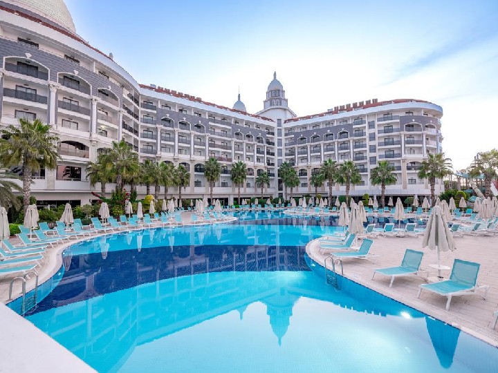 Hotel DIAMOND PREMIUM wakacje